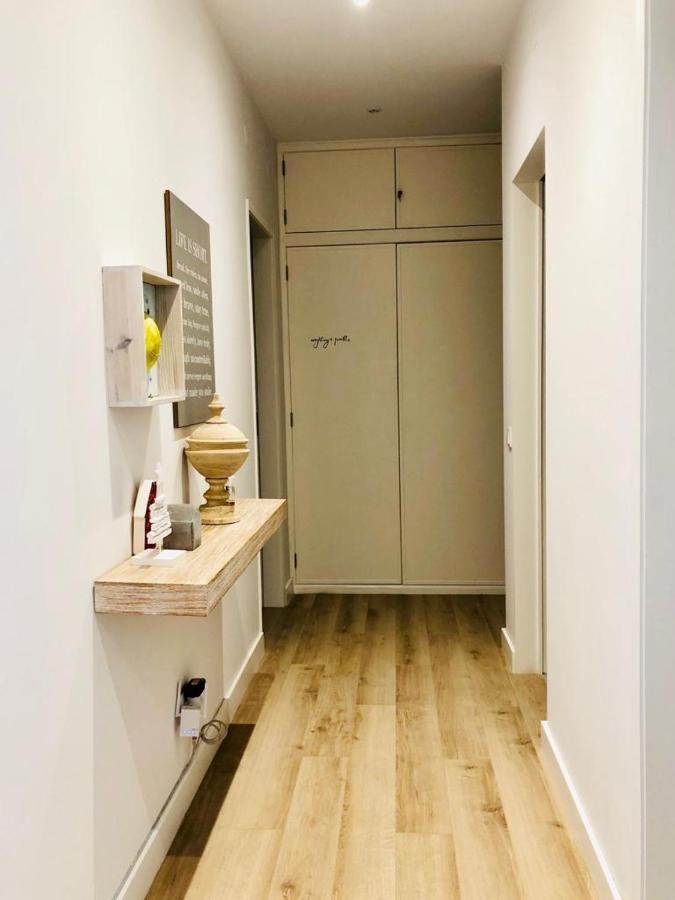 Appartement Apartamento espaçoso e confortável no centro do Montijo Extérieur photo